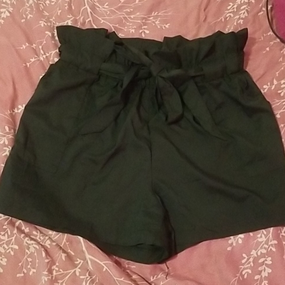 Pants - Paper bag 1x shorts with adjustable strapvblack